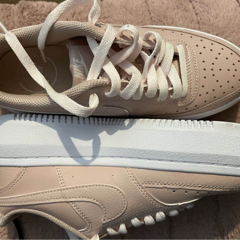 Nike Women court vision Alta